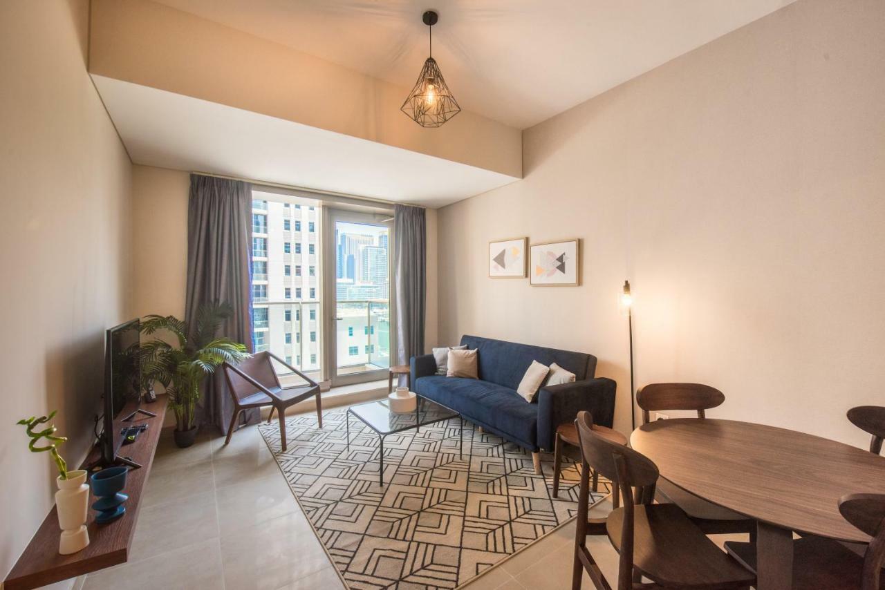 Fantastay Sparkle Tower One Bedroom Suite Marina View 두바이 외부 사진